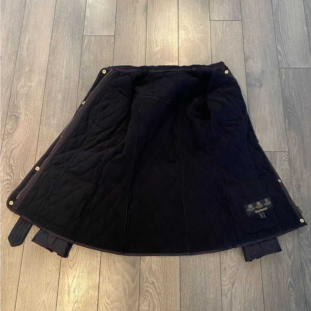 *Last Chance* NWOT Barbour Women's Quilted Black Utility Jacket Sz 2 - Picture 7 of 14